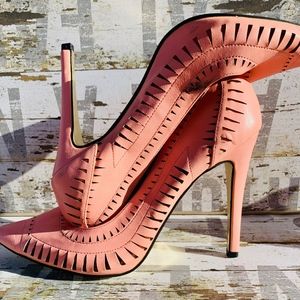 Kardashian Pink!